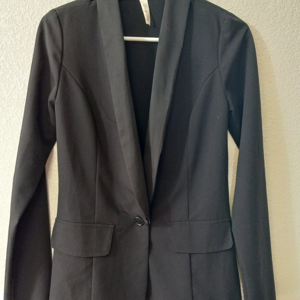 Black blazer size small